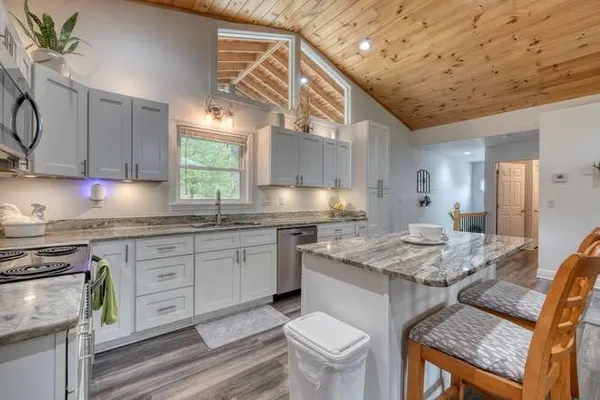 $495,000 | 407 Highland Trace, Blairsville, GA 30512