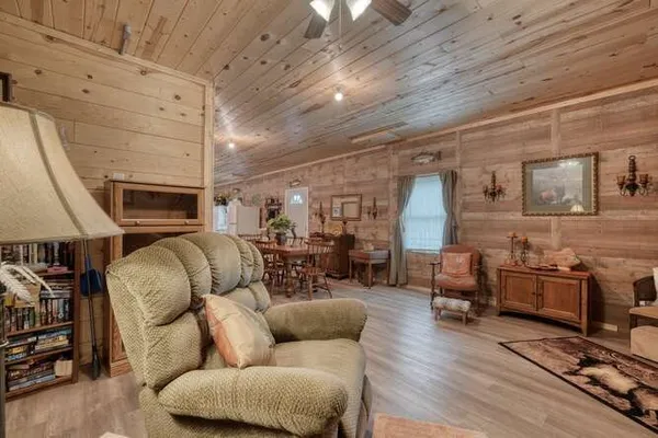 $495,000 | 407 Highland Trace, Blairsville, GA 30512