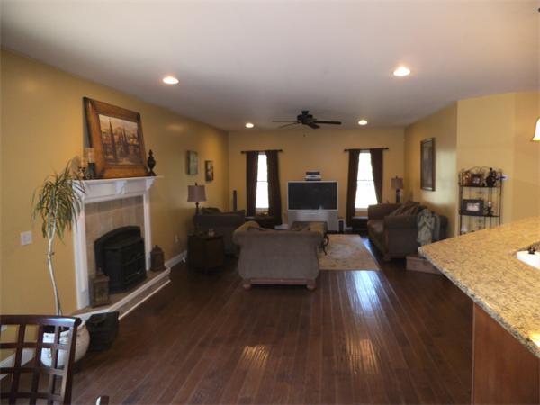 658 Old County Road Westport, MA 02790 - Photo 8 of 24 Gallery Image 8