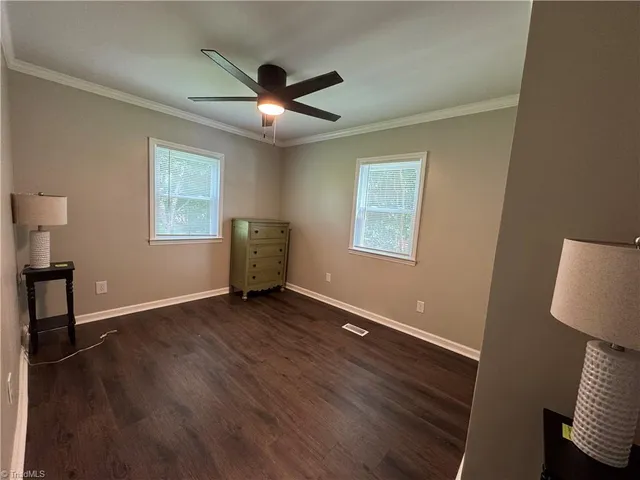 $186,000 | 204 Nelson Street, Pilot Mountain, NC 27041