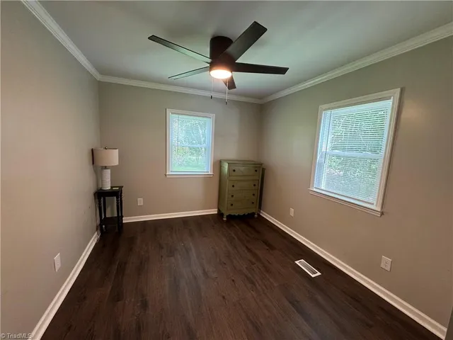 $186,000 | 204 Nelson Street, Pilot Mountain, NC 27041