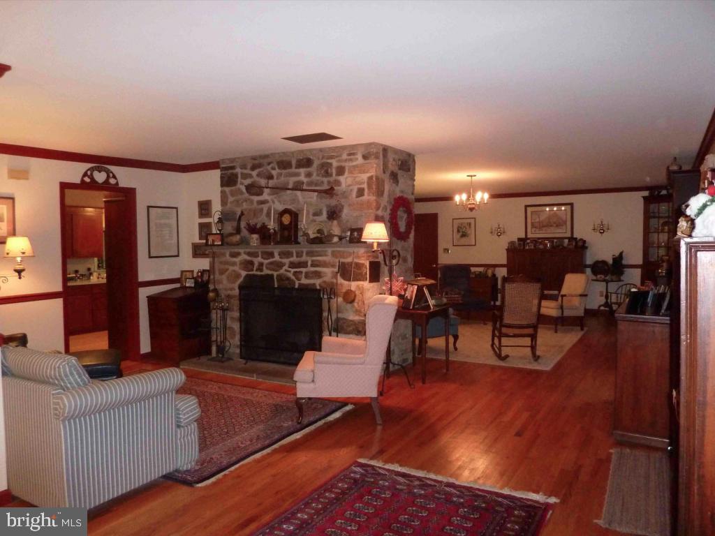421 Cocalico Road Robesonia, PA 19551 - Photo 3 of 70