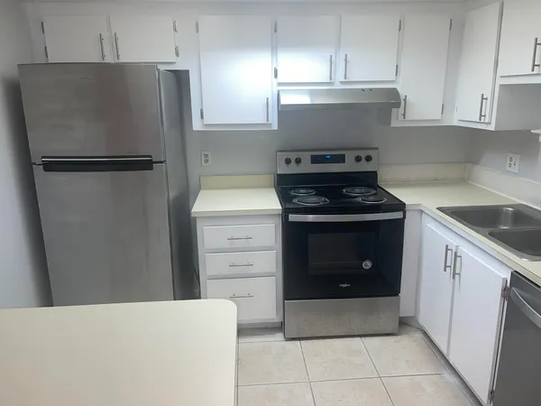 $1,850 | 4185 Oak Terrace Drive, Greenacres, FL 33463
