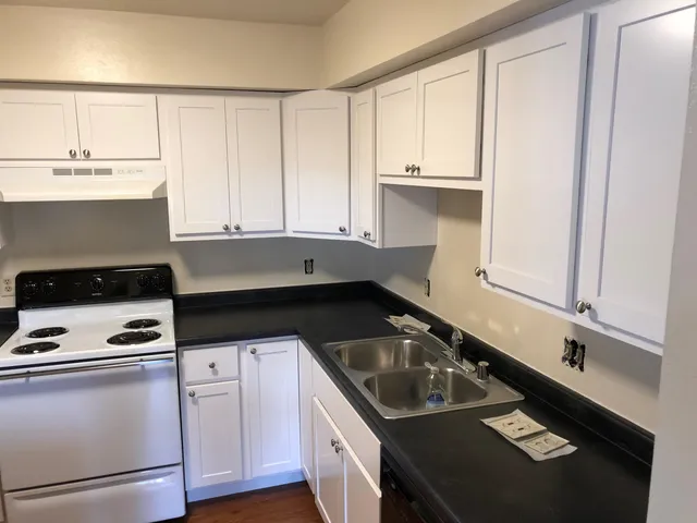 $2,250 | 19 Firestone Court, Madison, WI 53717