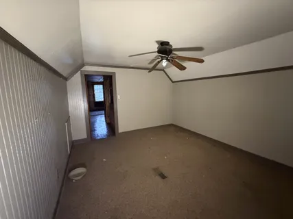 $85,500 | 140 South 4th Street, Albion, IL 62806