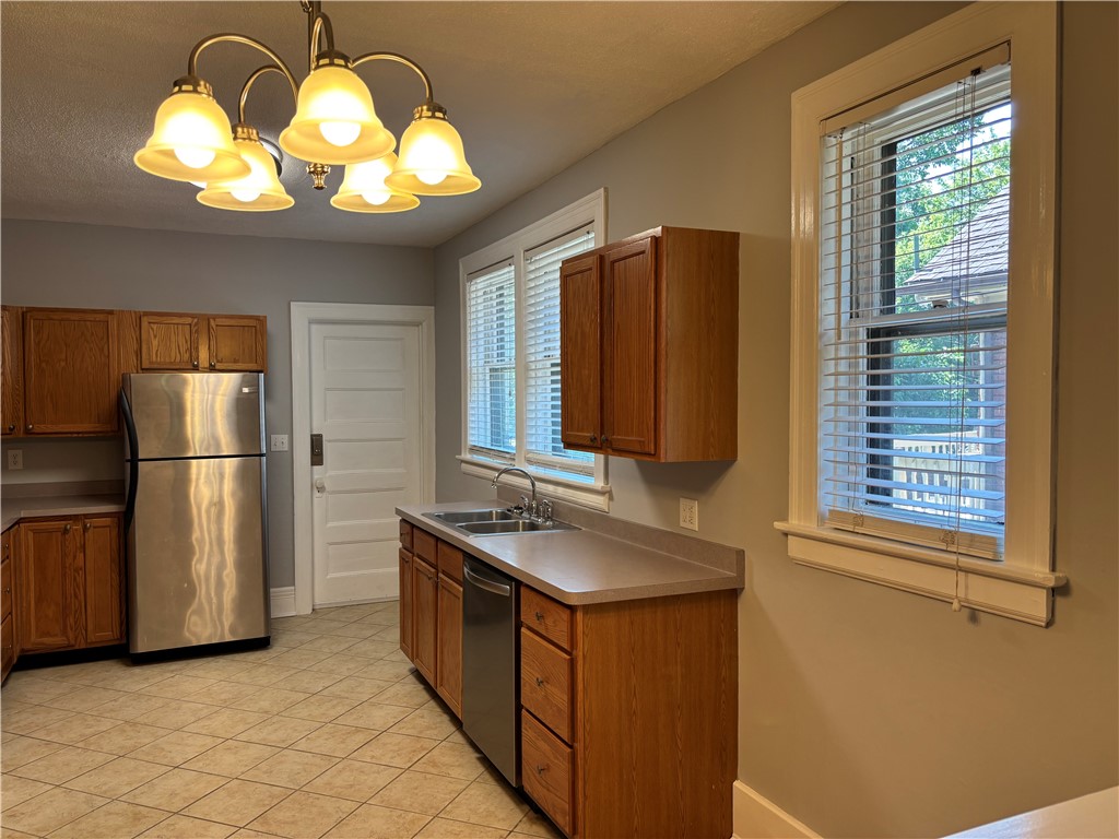 82 Brunswick Street Rochester, NY 14607 - Photo 13 of 21