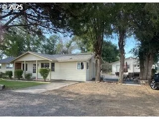 $399,000 | 443 9th Street, Metolius, OR 97741