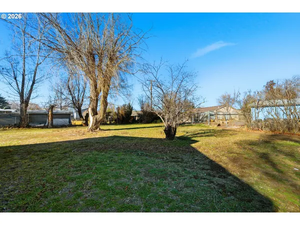 $399,000 | 443 9th Street, Metolius, OR 97741