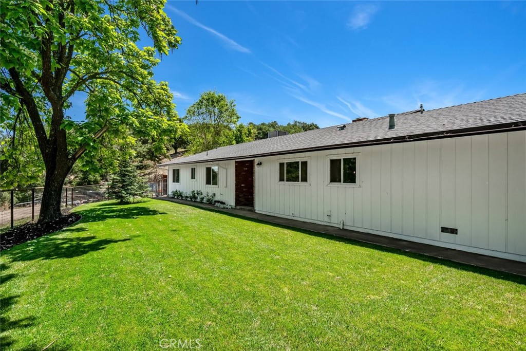 6115 Portola Road Atascadero, CA 93422 - Photo 6 of 64