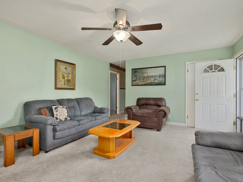 197 State Rd S-42-9795 Duncan, SC 29334 - Photo 4 of 18 Gallery Image 4