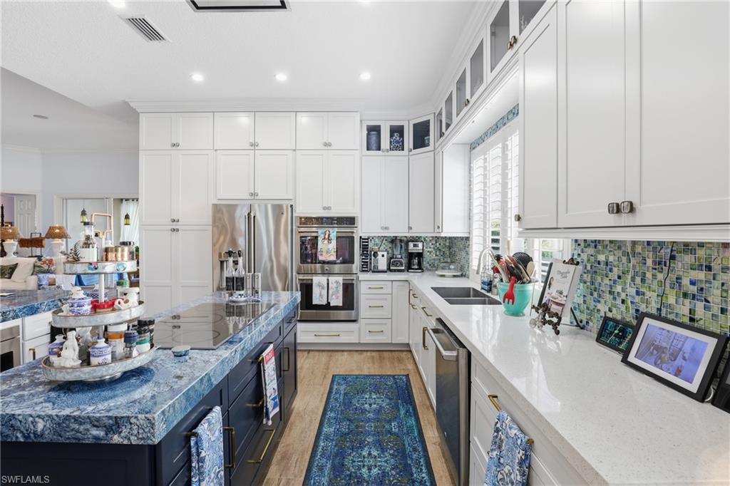 3109 Dominica Way Naples, FL 34119 - Photo 11 of 50