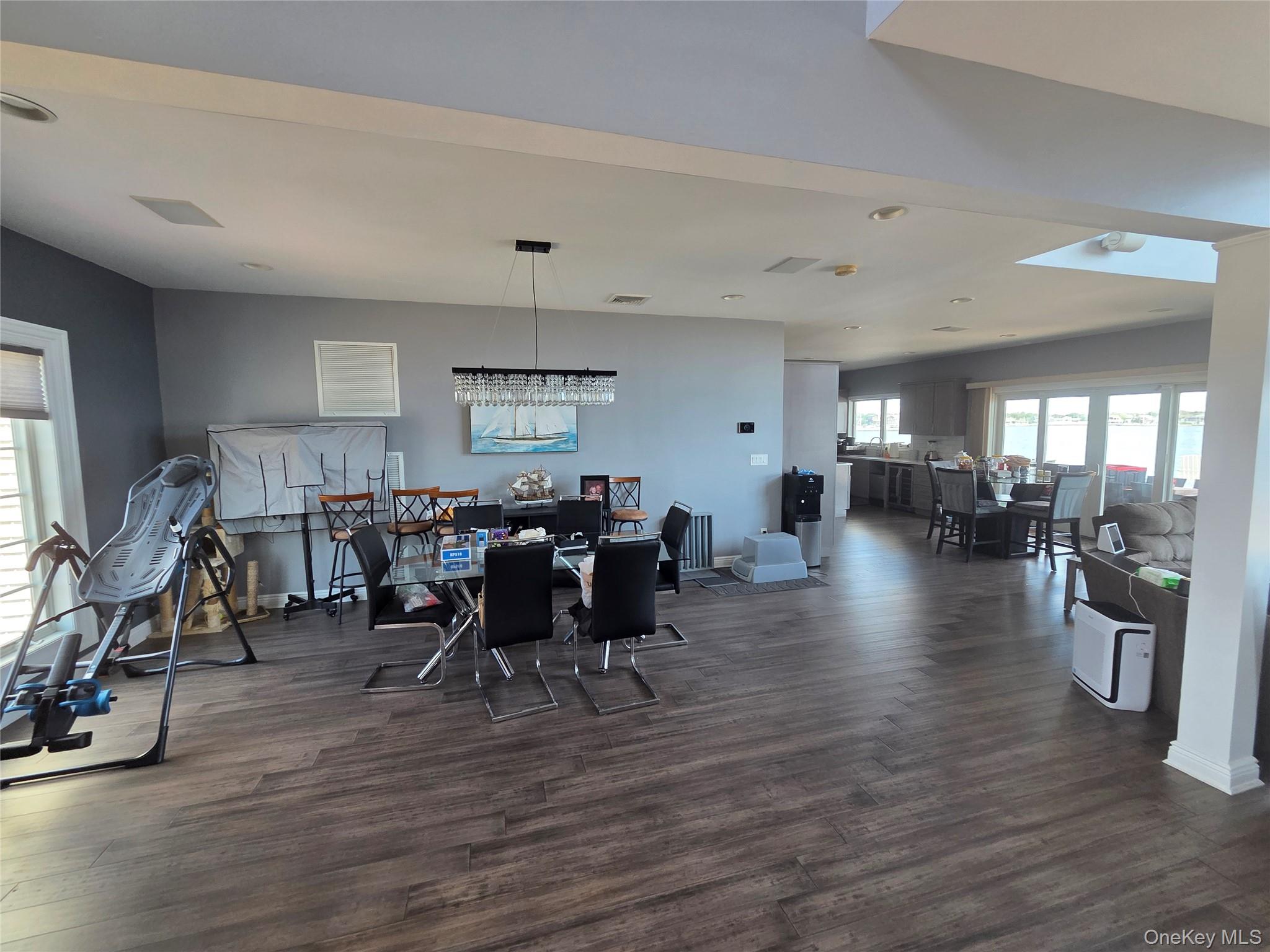 75 Yacht Club Road Babylon, NY 11702 - Photo 22 of 50 Gallery Image 22