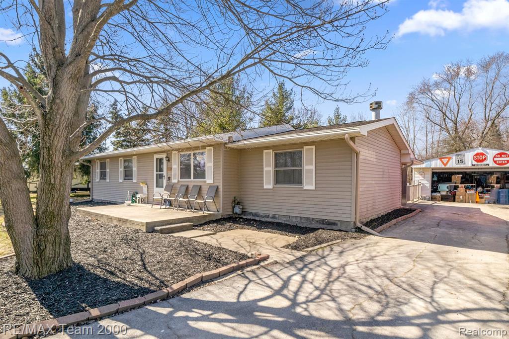 7210 Sheldon Road Belleville, MI 48111 - Photo 2 of 60