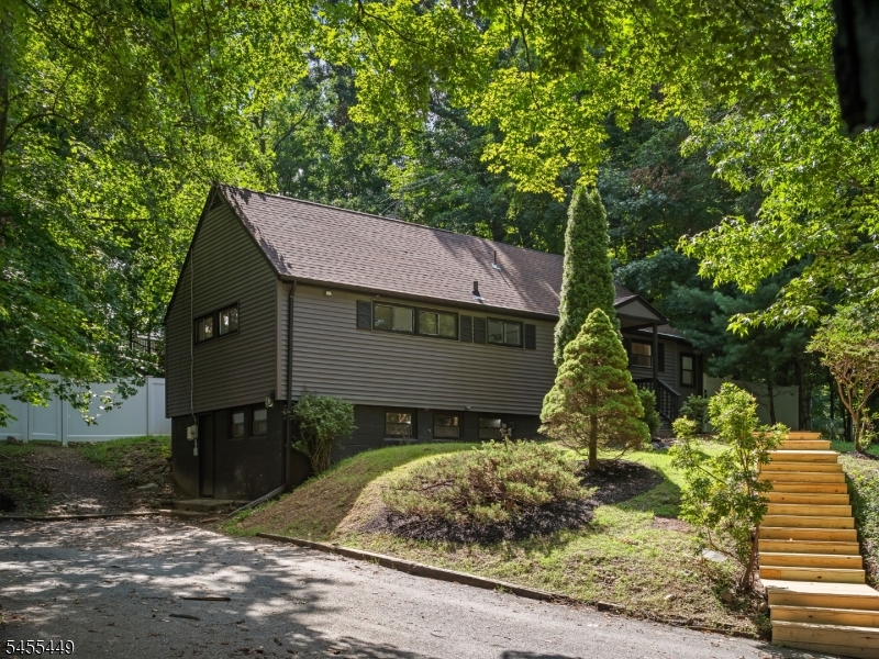 787 Tabor Road Morris Plains, NJ 07950 - Photo 4 of 29 Gallery Image 4