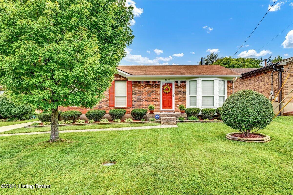 4304 Seagrape Road Louisville, KY 40299 - Photo 33 of 33 A "MUST SEE"