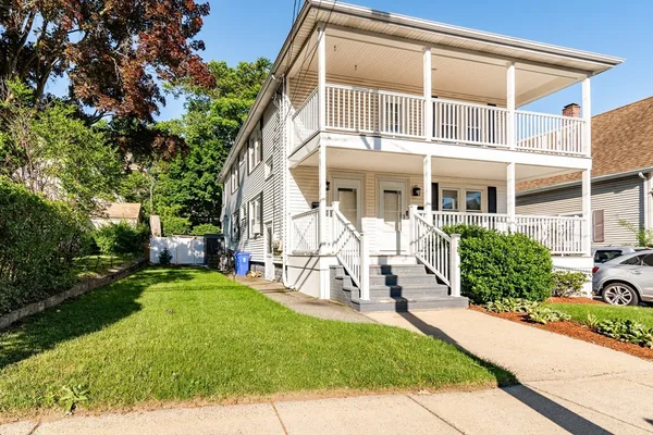 $3,600 | 601 Highland Avenue, Unit 2, Malden, MA 02148