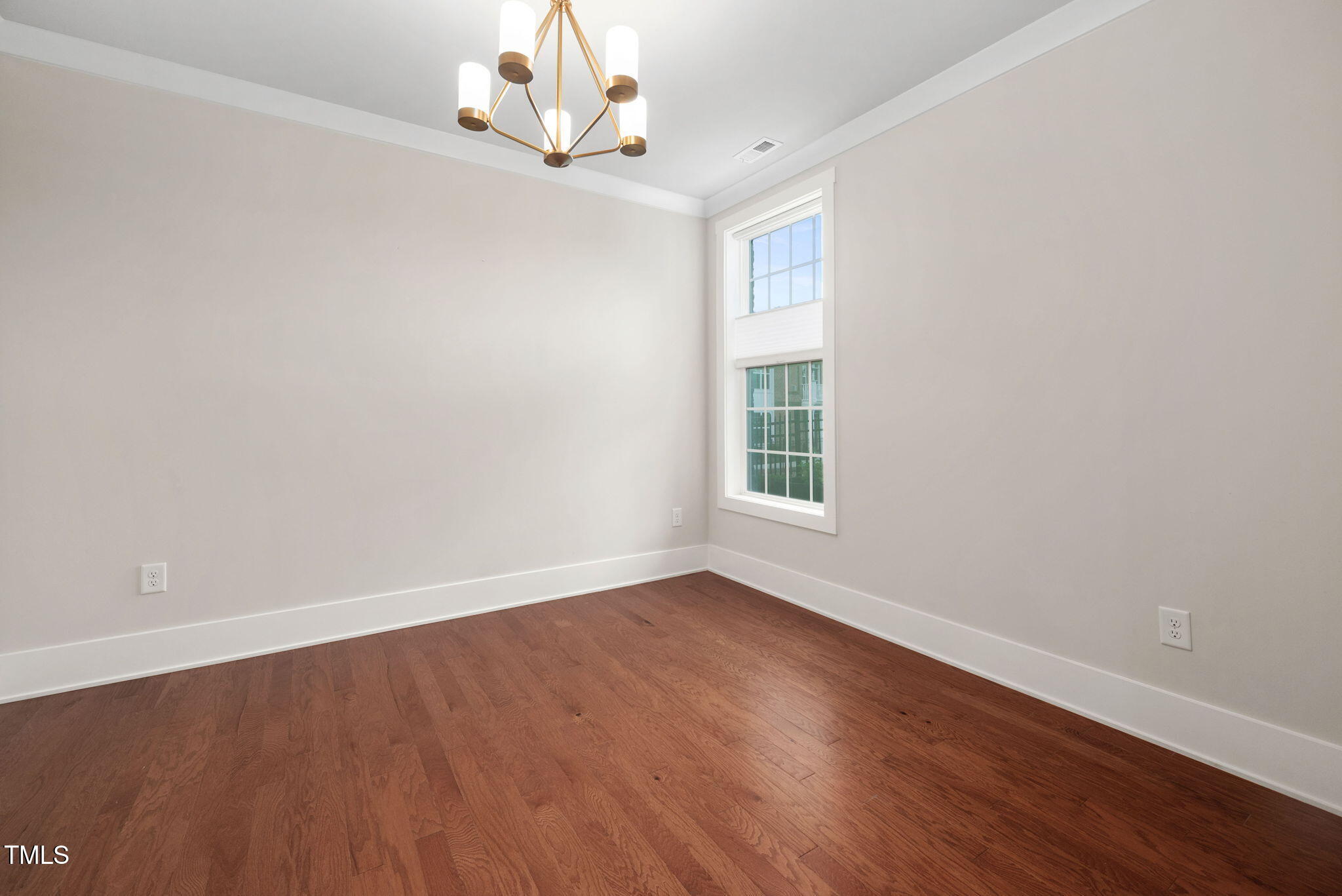 10310 Sablewood Drive, Unit 111 Raleigh, NC 27617 - Photo 24 of 46 Dining Room1
