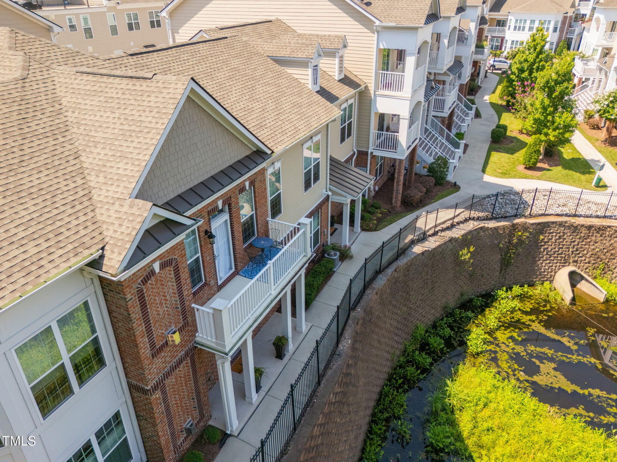 10310 Sablewood Drive, Unit 111 Raleigh, NC 27617 - Photo 3 of 46 41-web-or-mls-10310-sablewood-dr-111