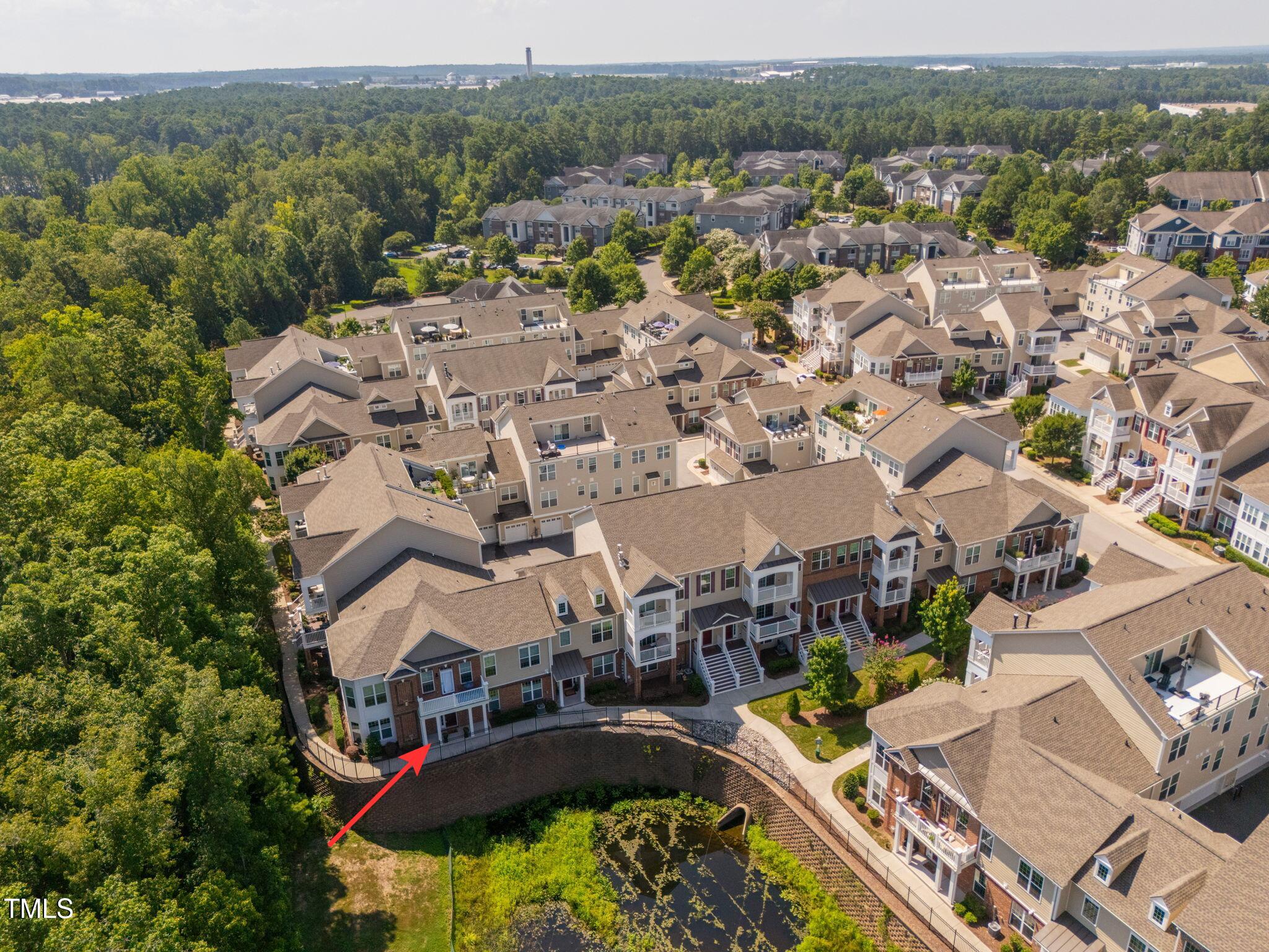 10310 Sablewood Drive, Unit 111 Raleigh, NC 27617 - Photo 4 of 46 Sablewood Arrow1