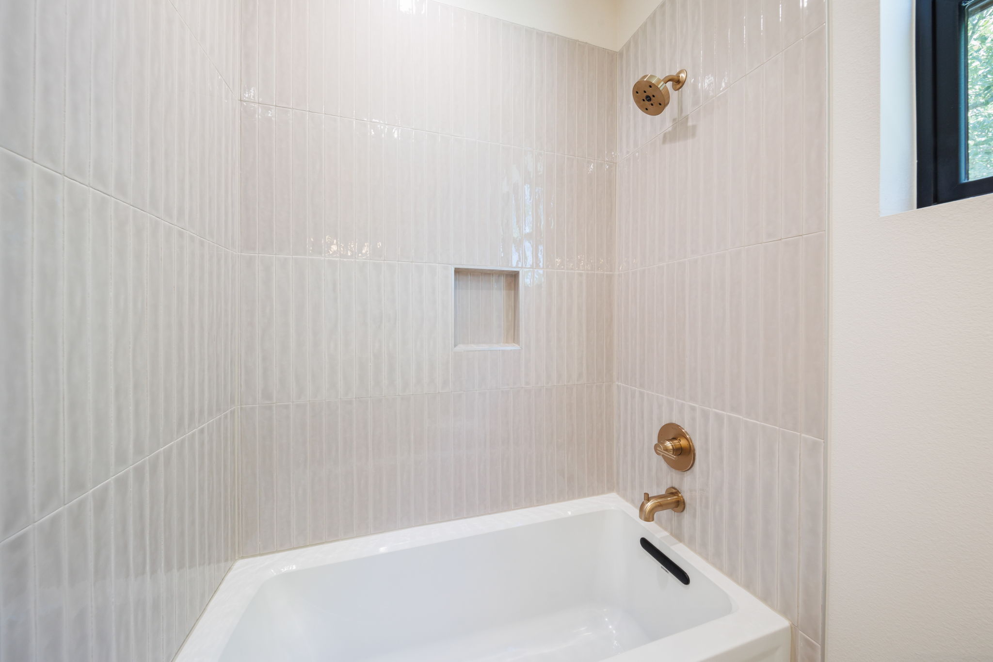 6315 Del Monte Road, Unit A Austin, TX 78741 - Photo 8 of 24