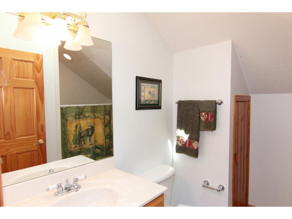 3133 Draft Road Butler, TN 37640 - Photo 14 of 34 BATHROOM