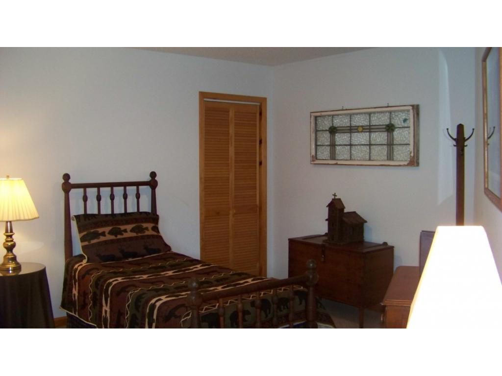 3133 Draft Road Butler, TN 37640 - Photo 22 of 34 BEDROOMOFFICE