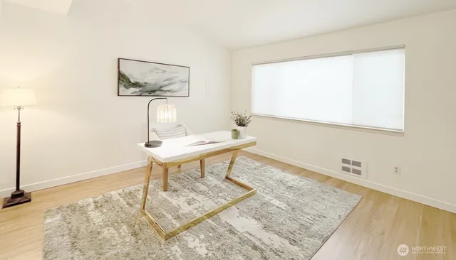 $899,000 | 2920 76th Avenue Southeast, Unit 411, Mercer Island, WA 98040