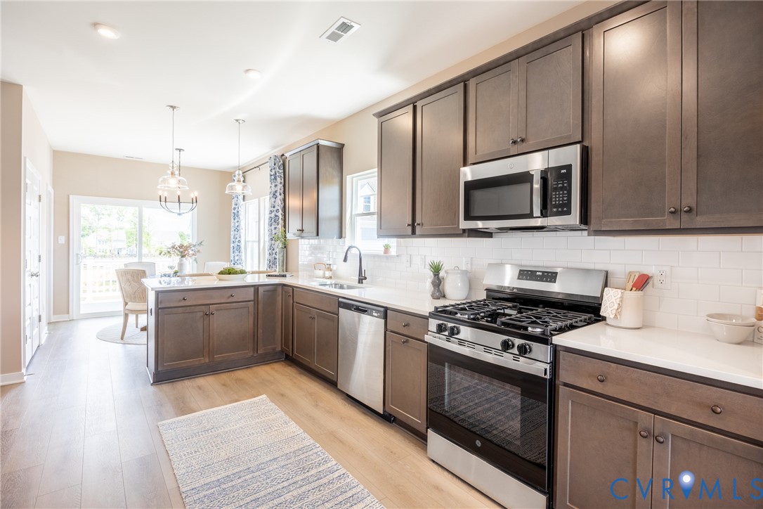 5405 Raysdale Road, Unit 102 Glen Allen, VA 23059 - Photo 8 of 52