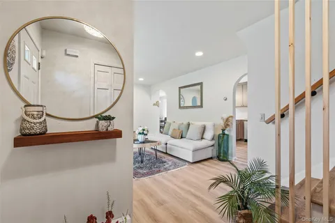 $1,189,000 | 9 White Plains Avenue, West Harrison, NY 10604