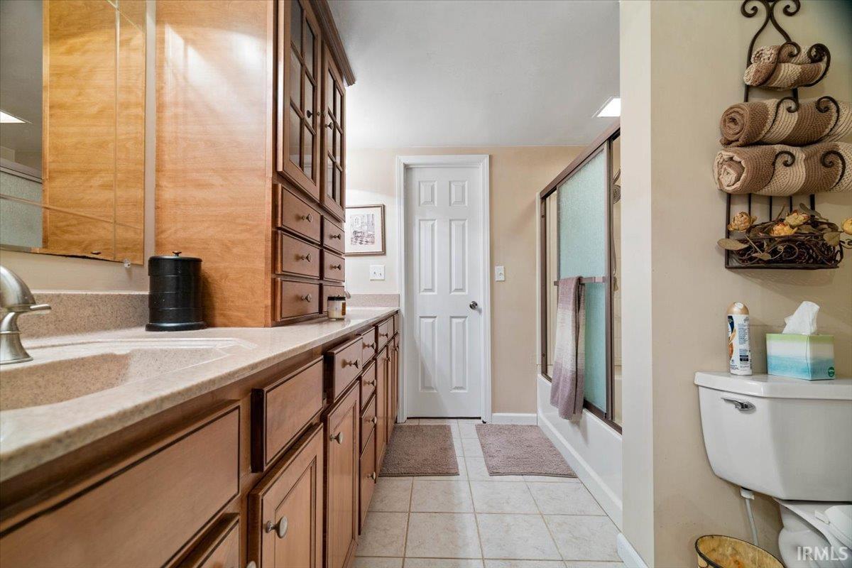 6933 Gardner Road Chandler, IN 47610 - Photo 16 of 33 Gallery Image 16