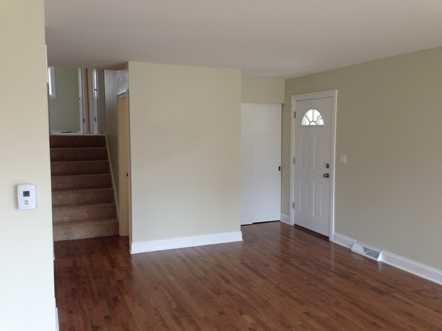 134 Mulberry Road Deerfield, IL 60015 - Photo 4 of 16