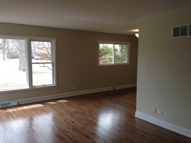 134 Mulberry Road Deerfield, IL 60015 - Photo 5 of 16
