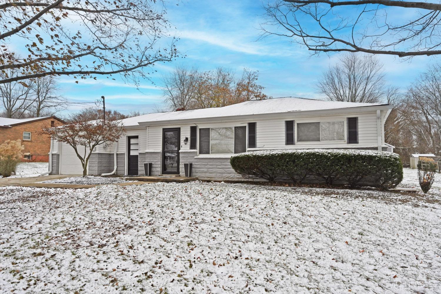 8950 Butler Warren Road Mason, OH 45040 - Photo 2 of 37 Gallery Image 2