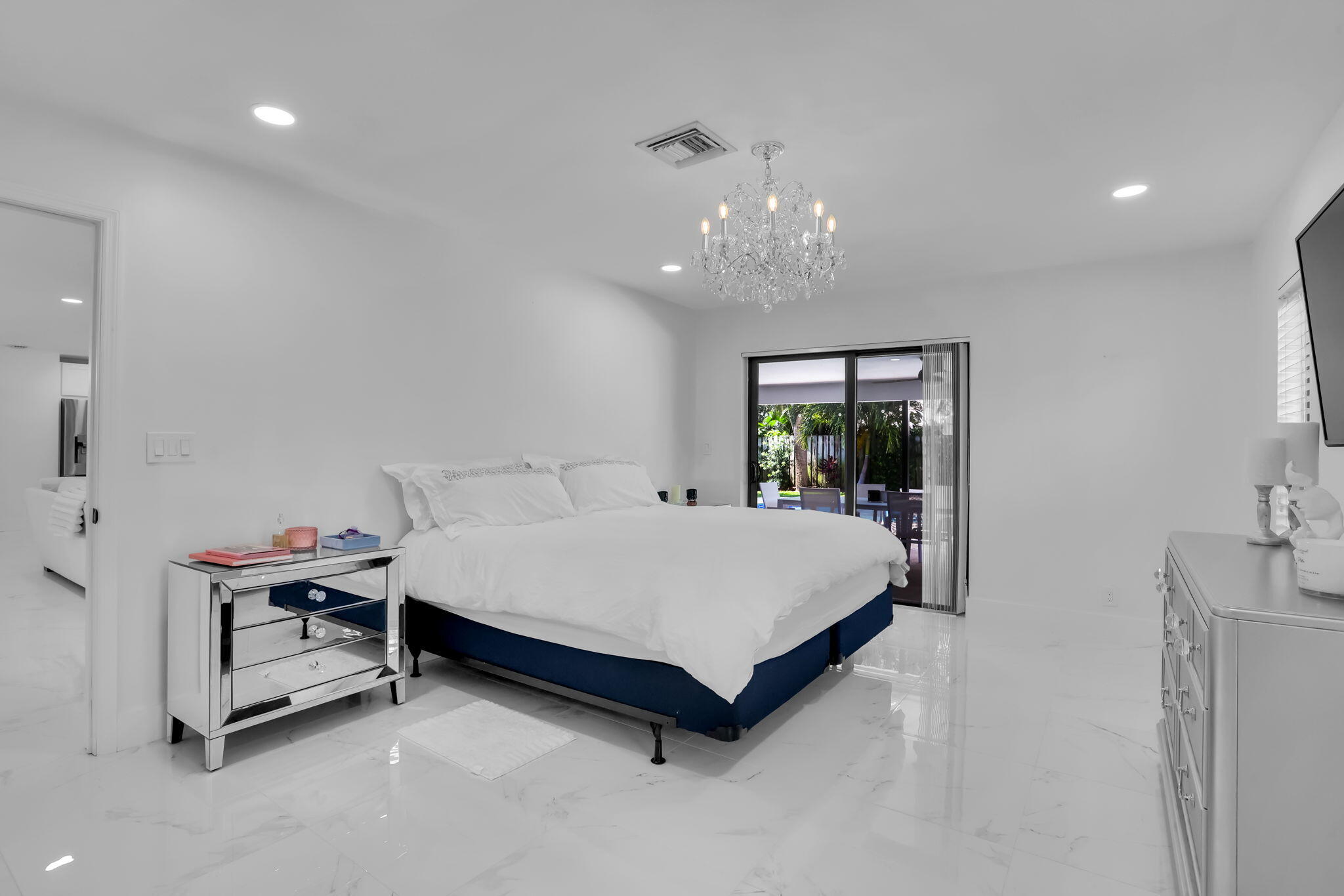 1225 Northwest 15th Street Boca Raton, FL 33486 - Photo 12 of 45 41-web-or-mls-0E2A0836