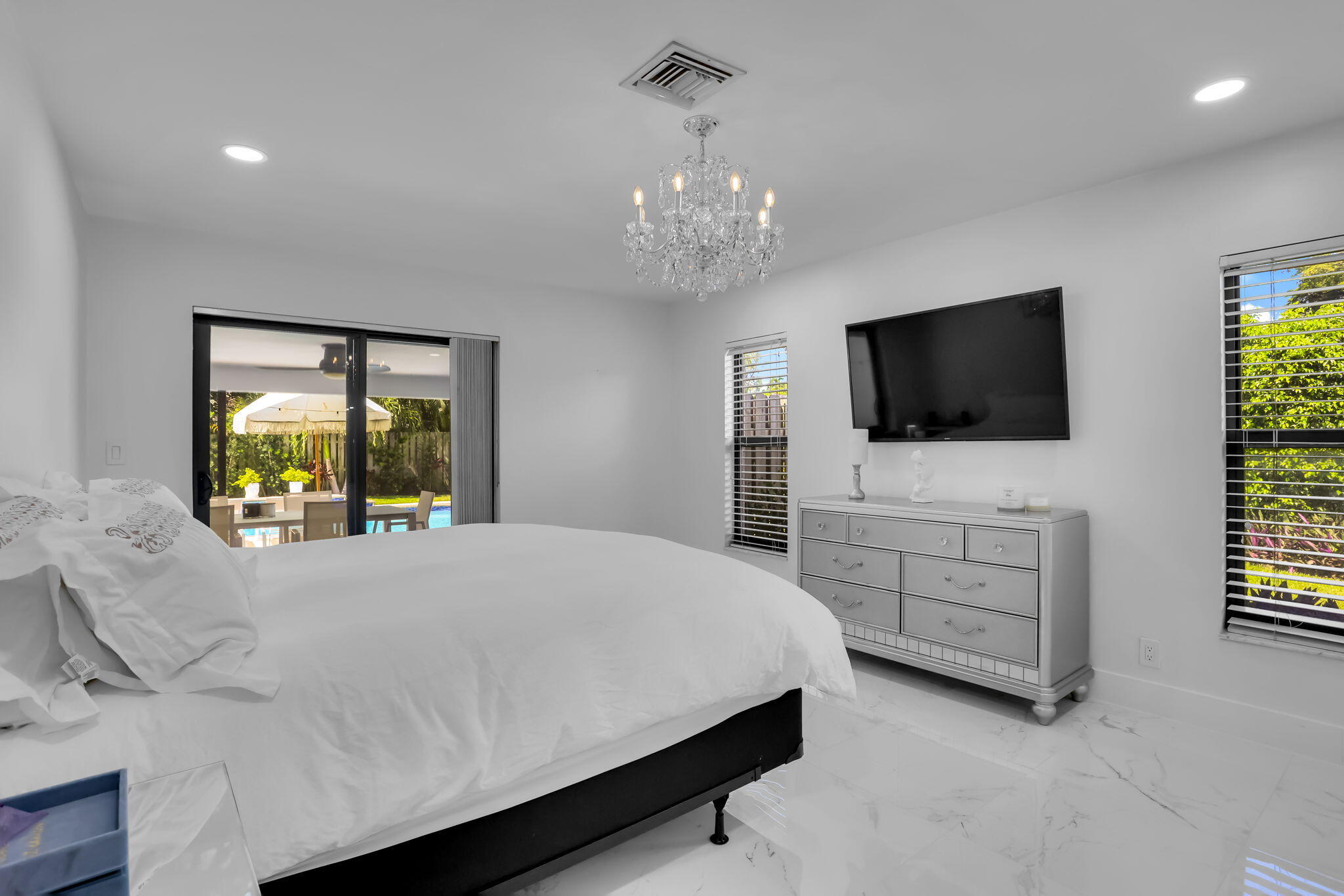 1225 Northwest 15th Street Boca Raton, FL 33486 - Photo 13 of 45 40-web-or-mls-0E2A0831