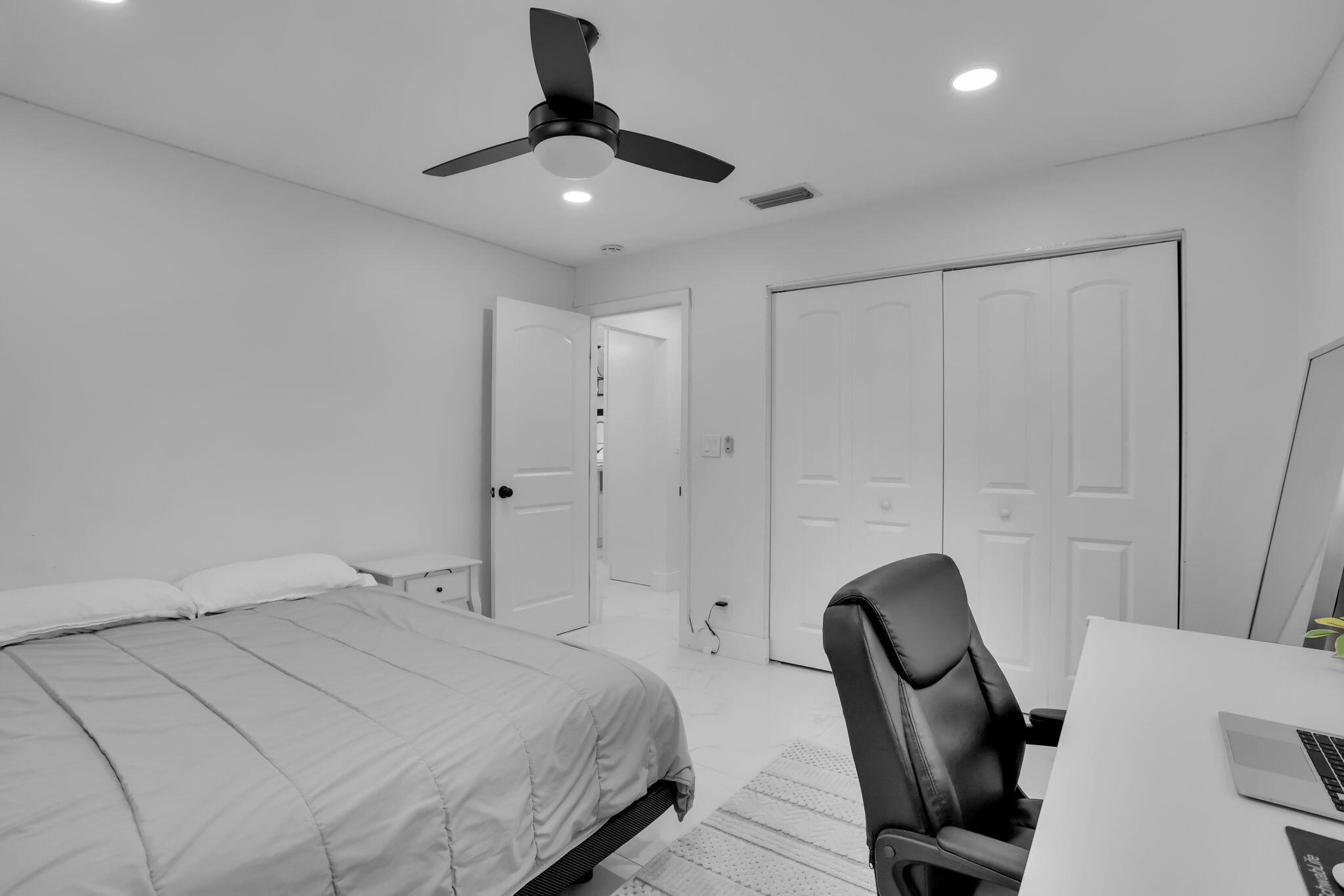 1225 Northwest 15th Street Boca Raton, FL 33486 - Photo 20 of 45 34-web-or-mls-0E2A0801