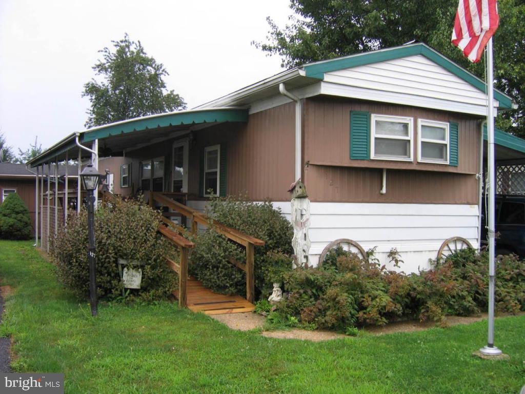 127 Ridgewood Manor Manheim, PA 17545 - Photo 1 of 1