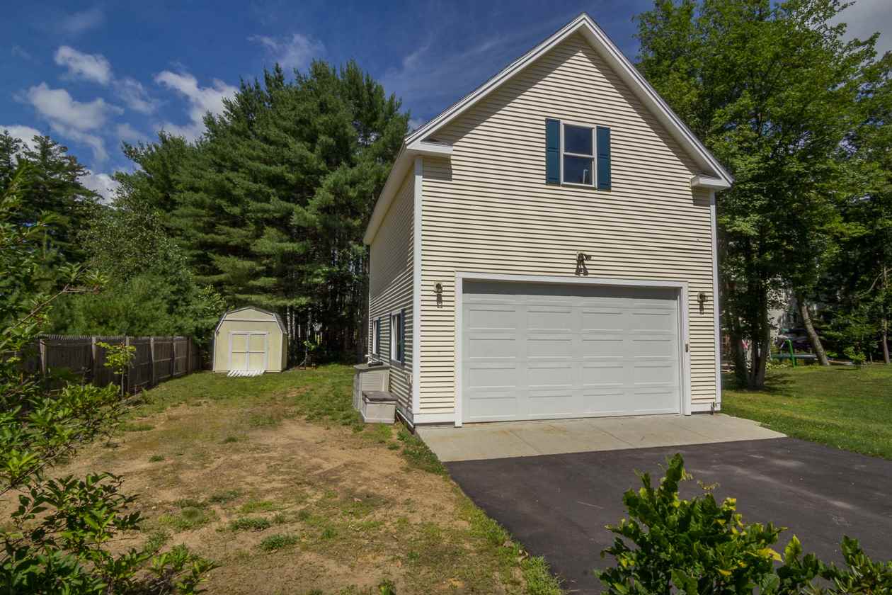 74 Bow Lake Estates Road Strafford, NH 03884 - Photo 23 of 30