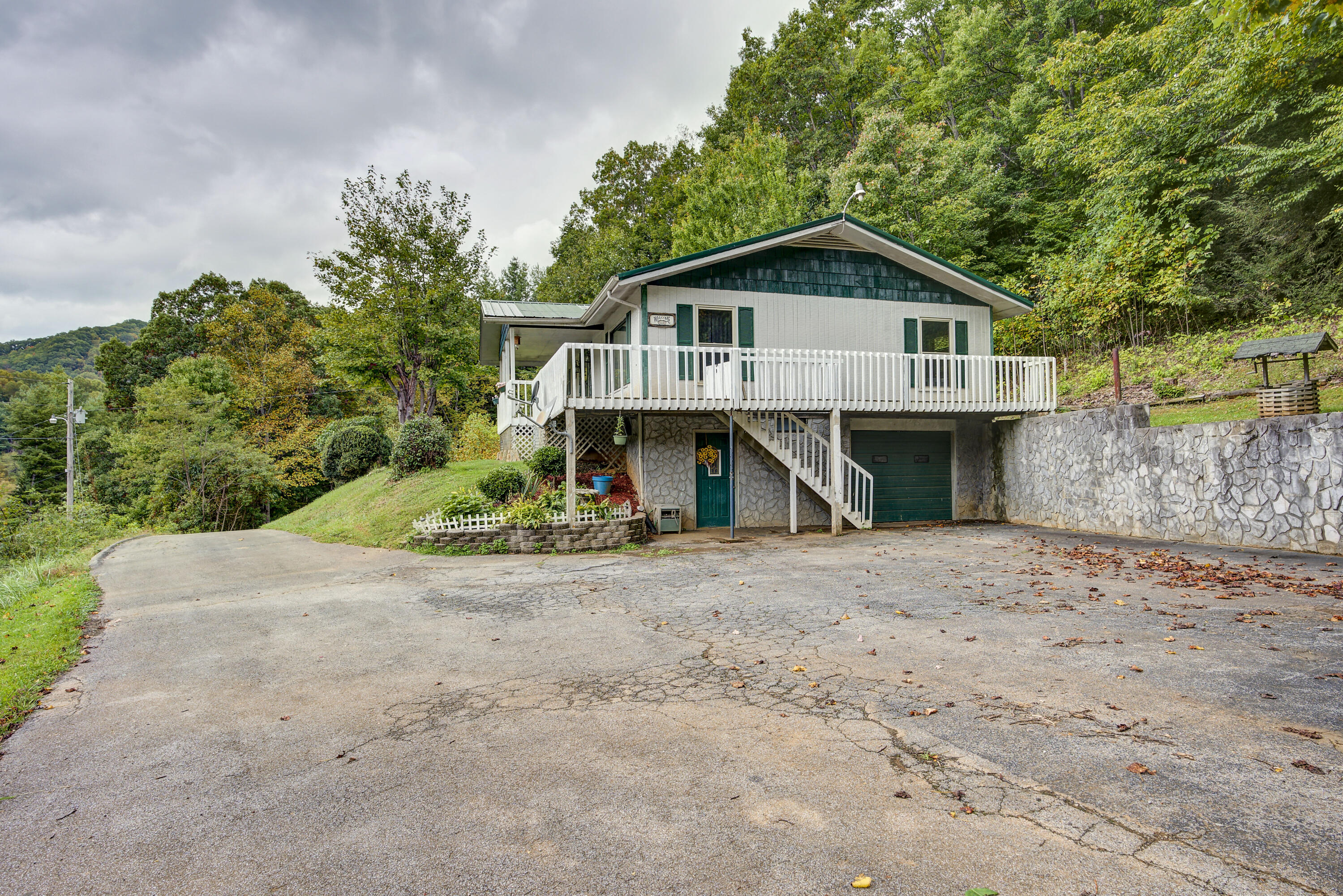 102 Heaton Ridge Road Roan Mountain, TN 37687 - Photo 22 of 37 Heaton-land--1