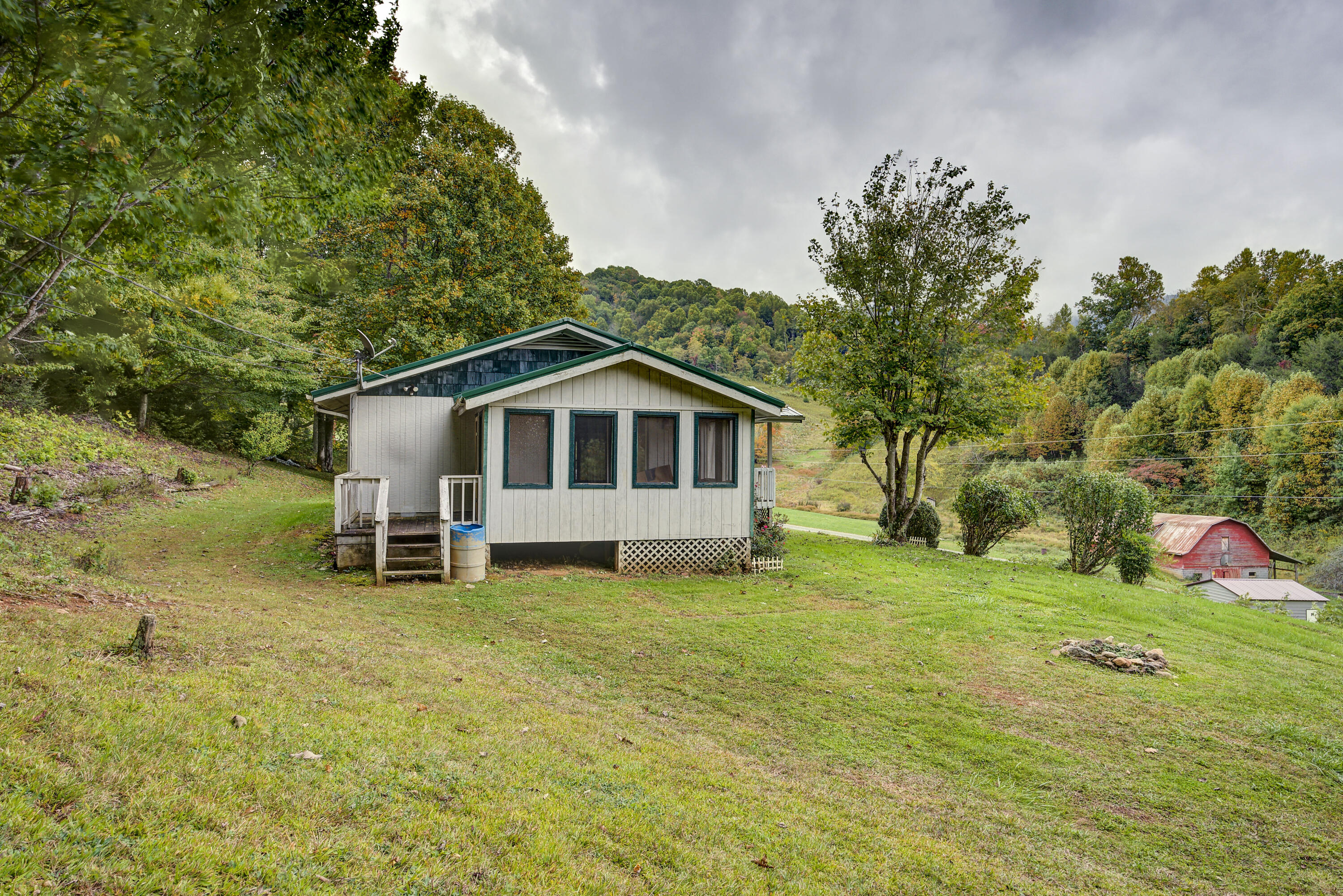 102 Heaton Ridge Road Roan Mountain, TN 37687 - Photo 26 of 37 Heaton-land--6