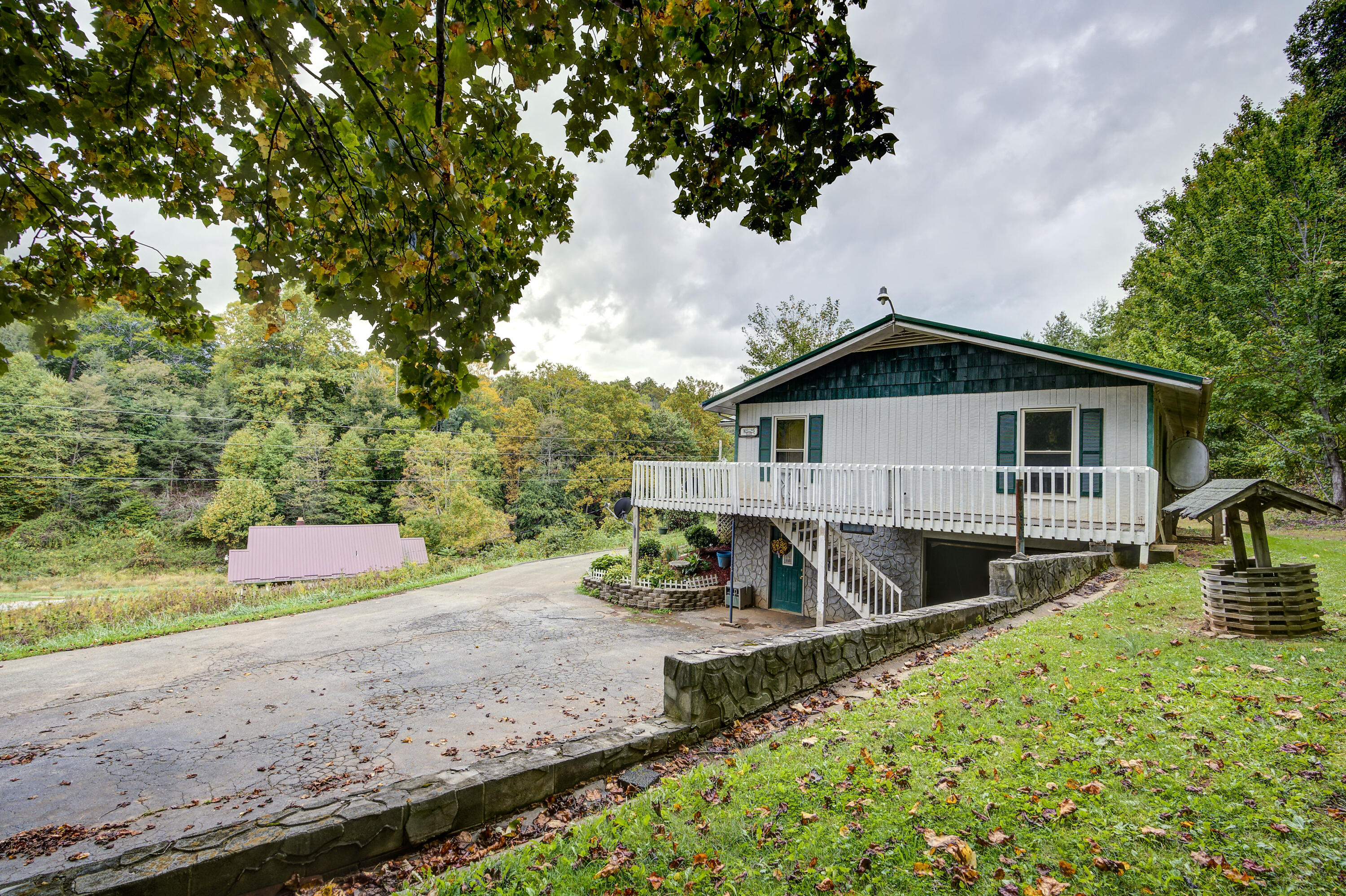 102 Heaton Ridge Road Roan Mountain, TN 37687 - Photo 32 of 37 Heaton-land--29