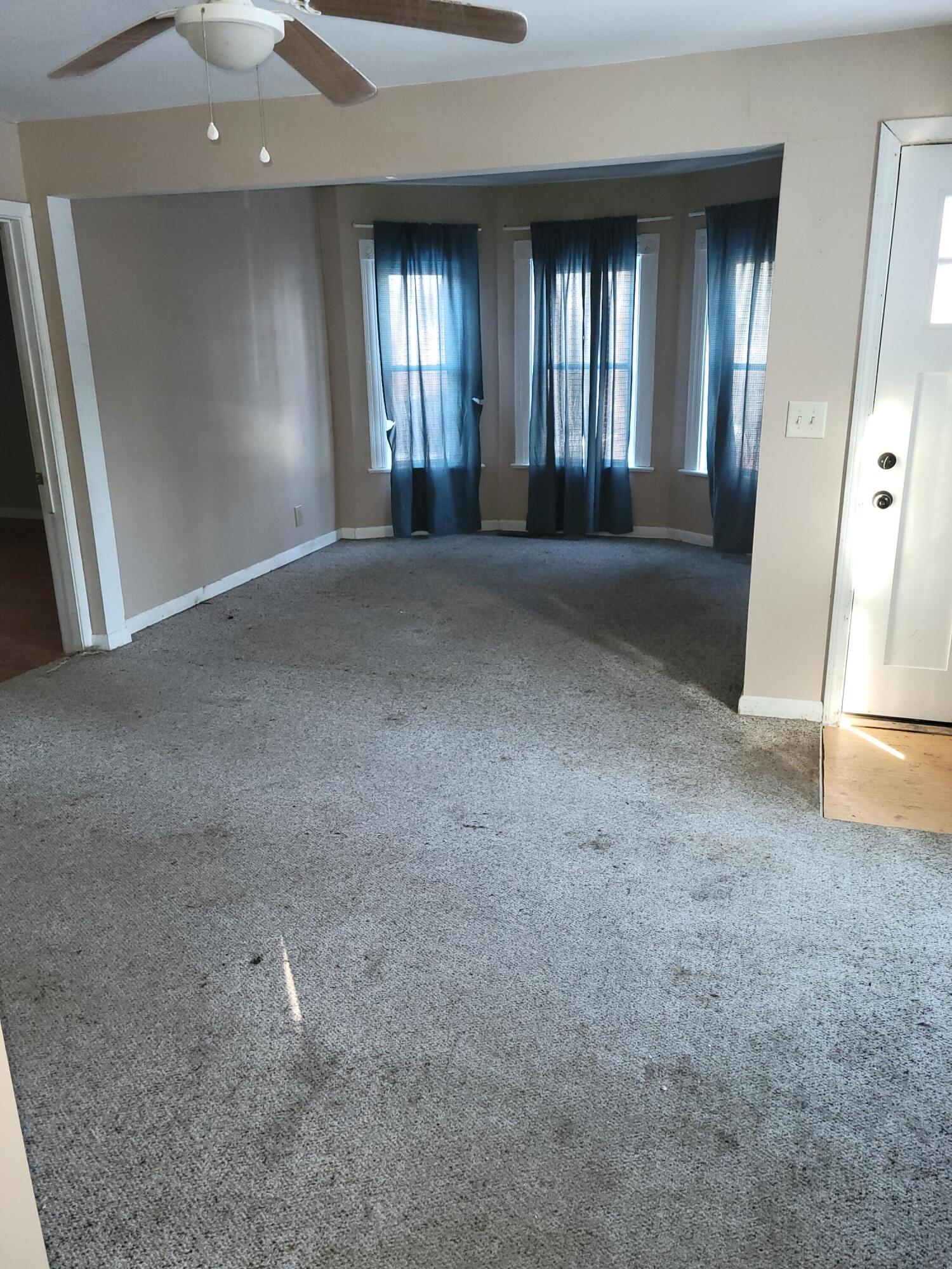 211 Riverside Drive Auburn, ME 04210 - Photo 10 of 38 20211209_115240
