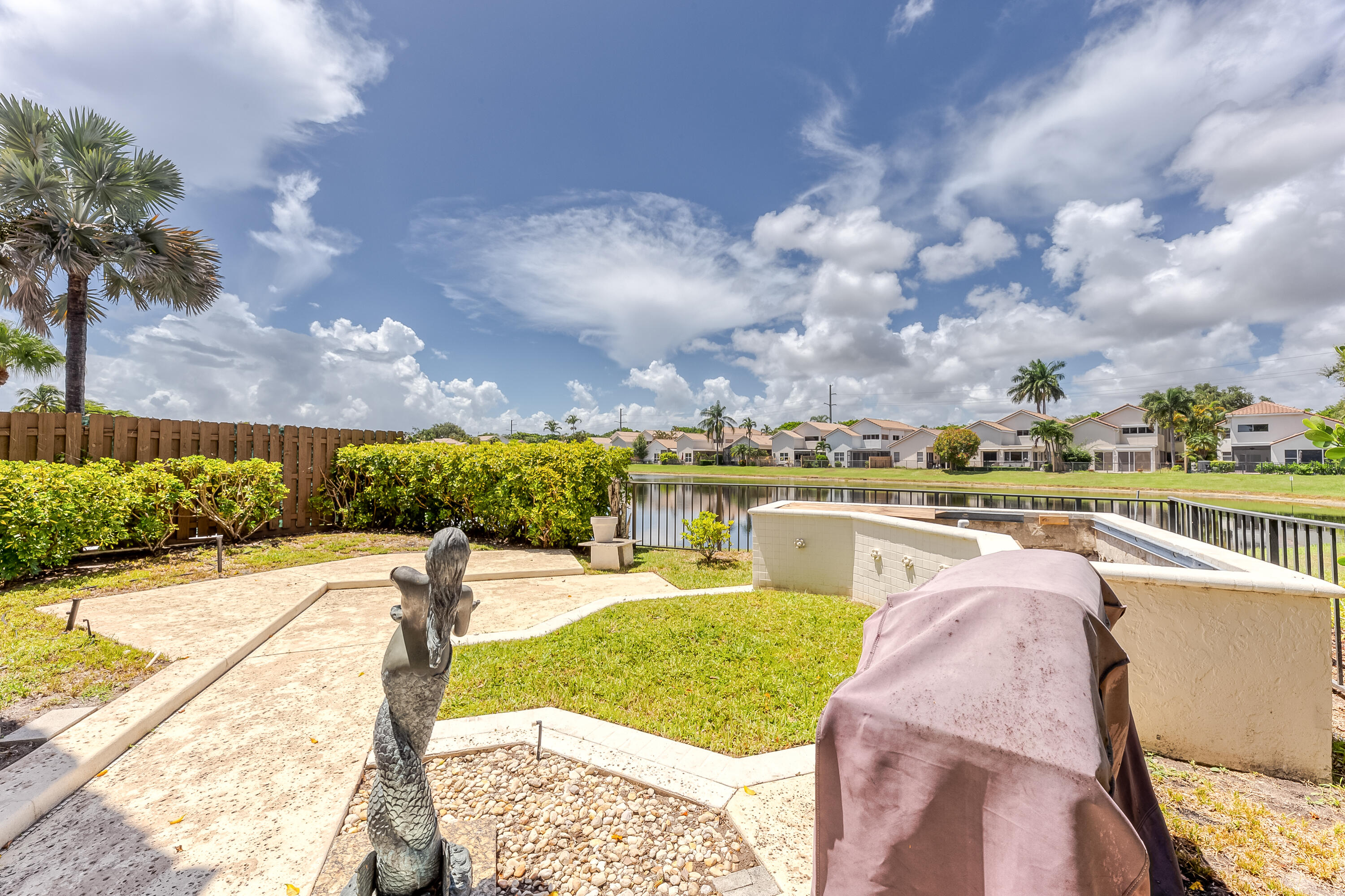2465 Northwest 66th Drive Boca Raton, FL 33496 - Photo 29 of 41 Yard For Entertaining