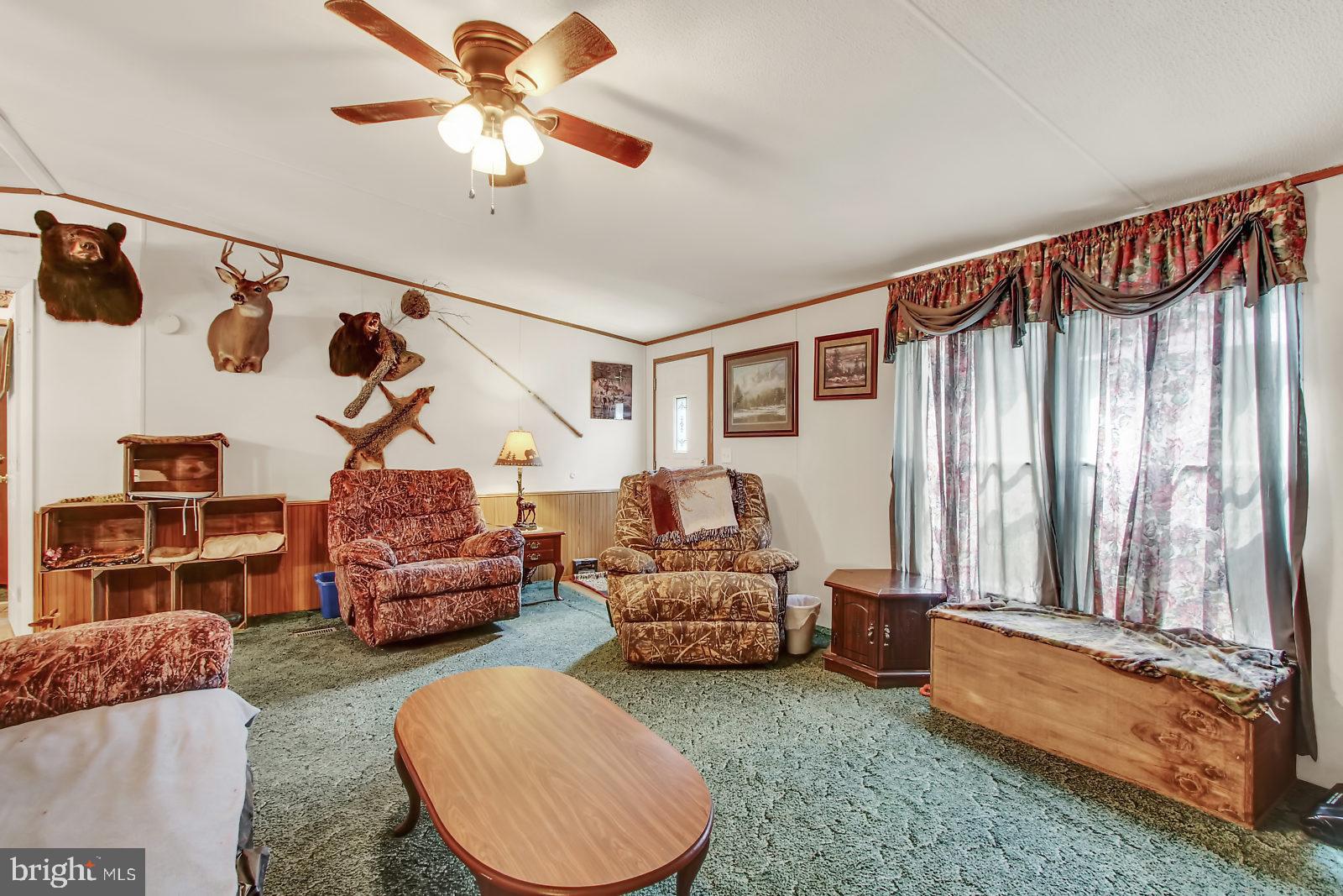 5225 Chambersburg Road Orrtanna, PA 17353 - Photo 3 of 25 Gallery Image 3