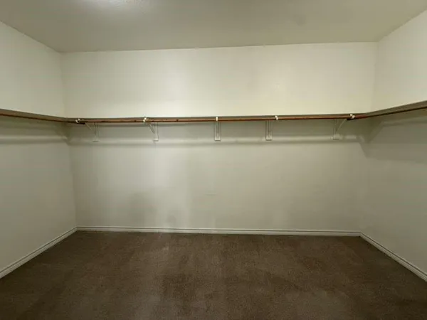 $3,150 | 305 Moonlight Drive, Euless, TX 76039