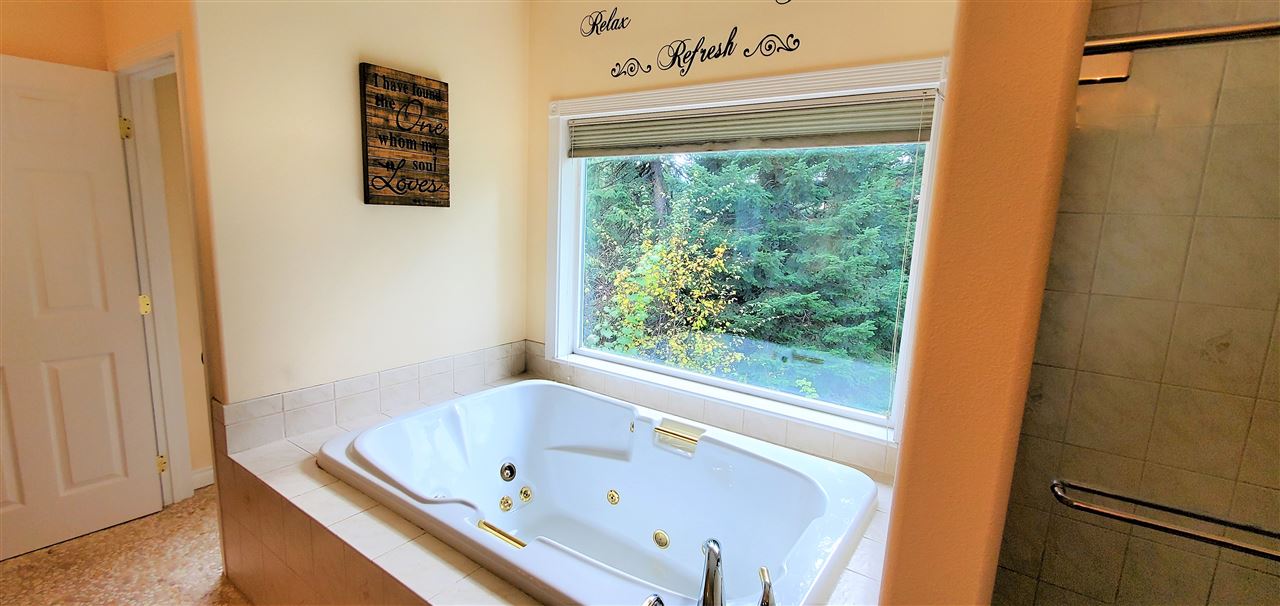 371 Fan Lake Road West Elk, WA 99009 - Photo 25 of 47