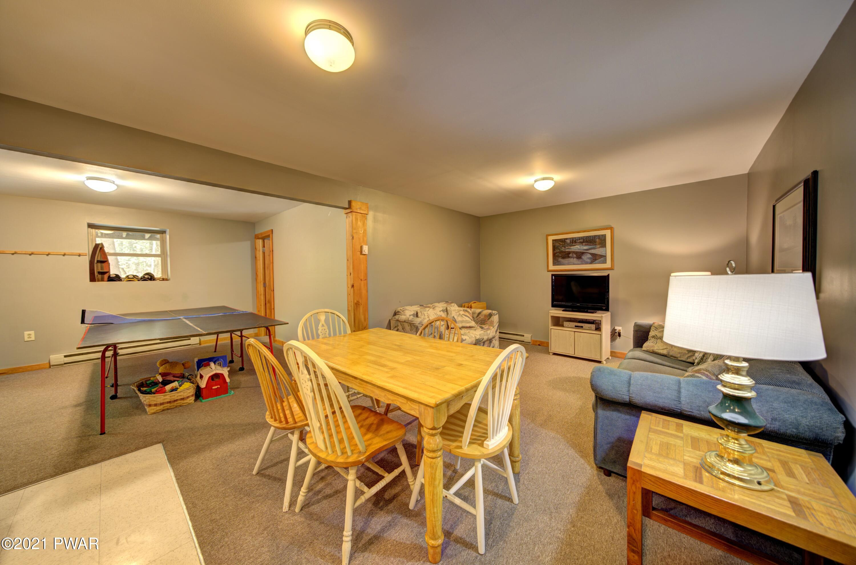 192 Pebble Rock Road Lackawaxen, PA 18435 - Photo 16 of 37