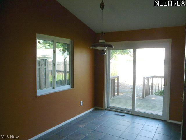 4111 Knickerbocker Road Sheffield Lake, OH 44054 - Photo 10 of 16 Gallery Image 10