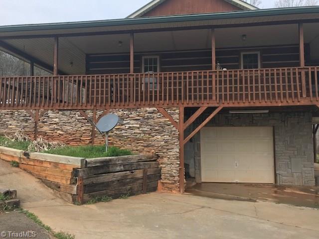 1065 Sunny Ridge Road Walnut Cove, NC 27052 - Photo 3 of 28 Gallery Image 3
