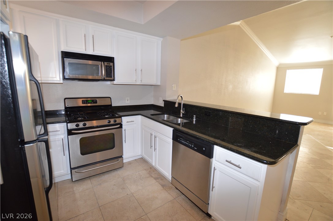 260 East Flamingo Road, Unit 416 Las Vegas, NV 89169 - Photo 7 of 56